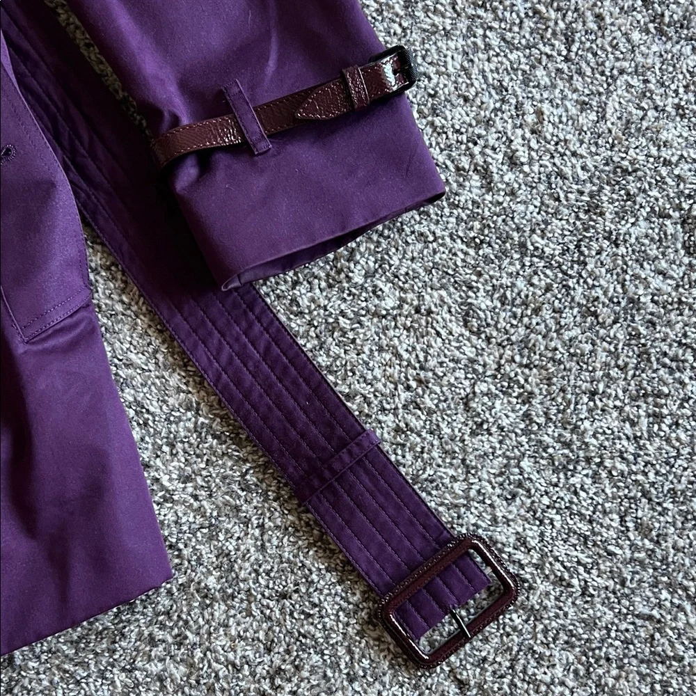 BURBERRY | Double-Breasted Trench Coat - Picture 5 of 13